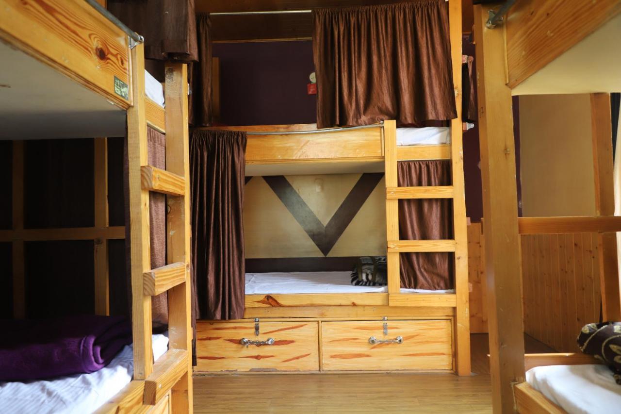 Indian Backpackers Hostel Manāli Zewnętrze zdjęcie